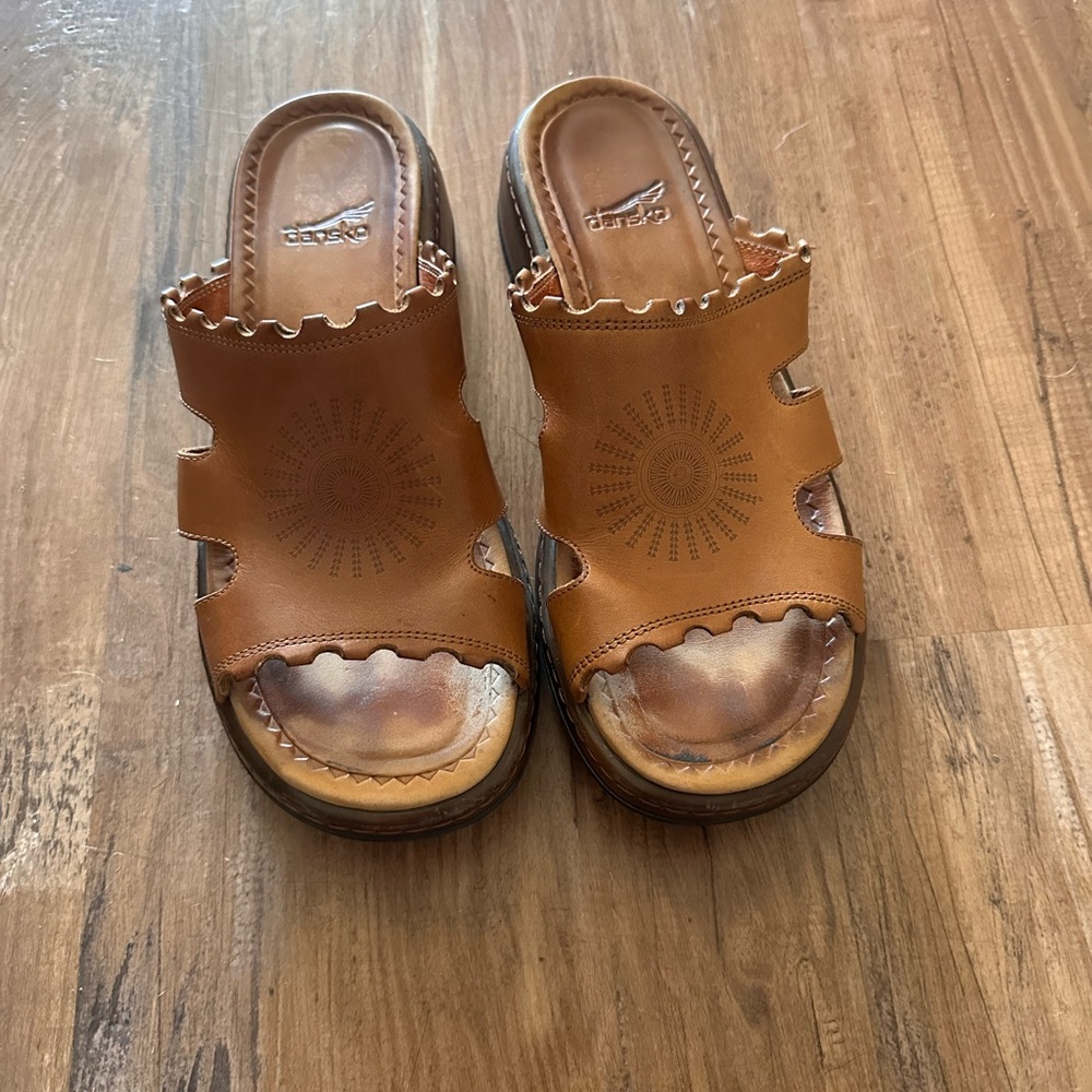 Dansko Tan Leather Sandals